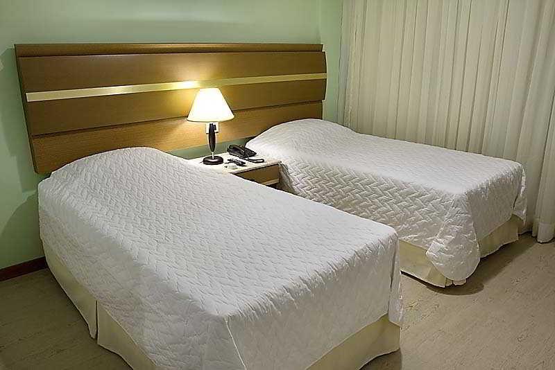 Hotel Brisa Tropical De Macae Exterior photo