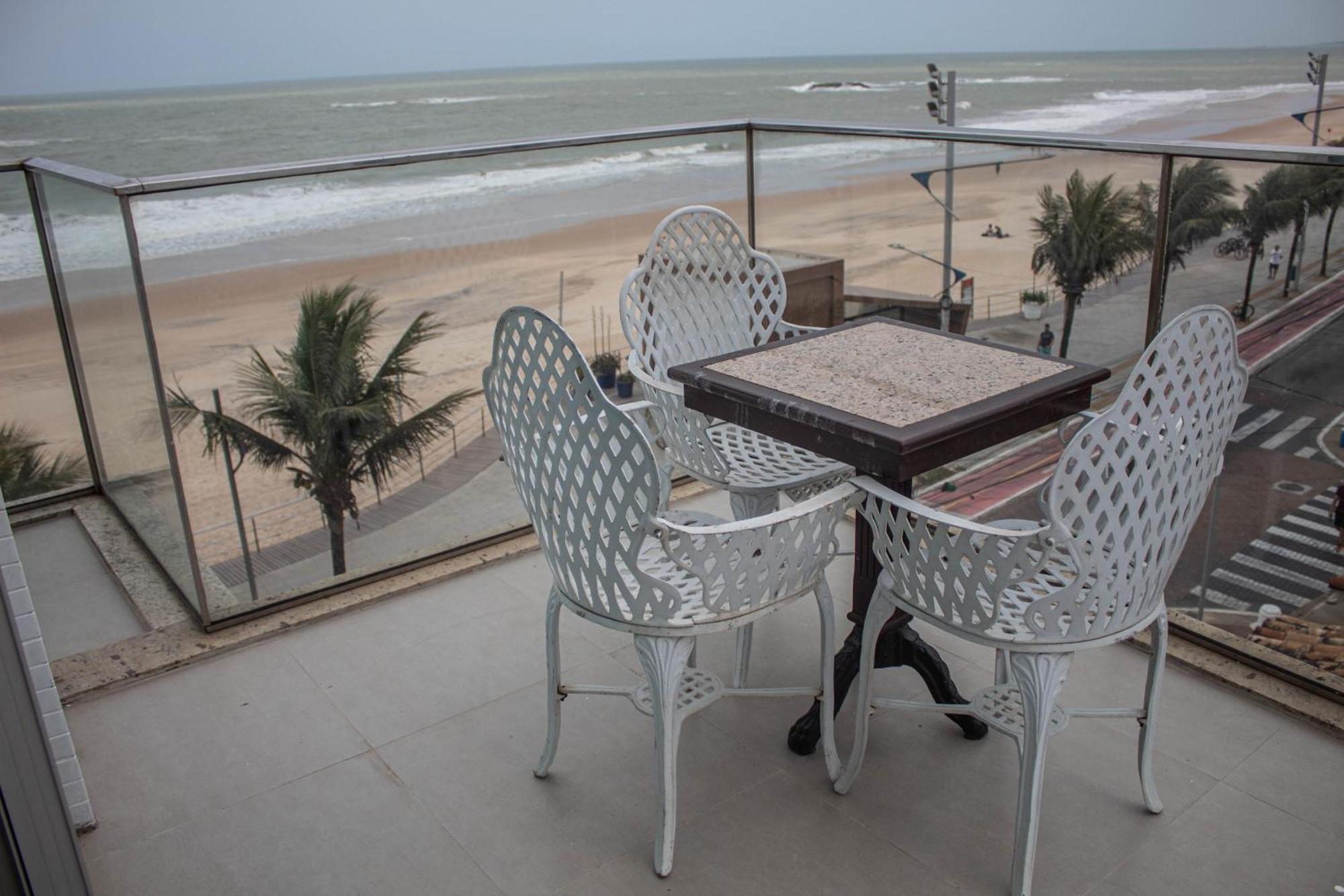 Hotel Brisa Tropical De Macae Exterior photo