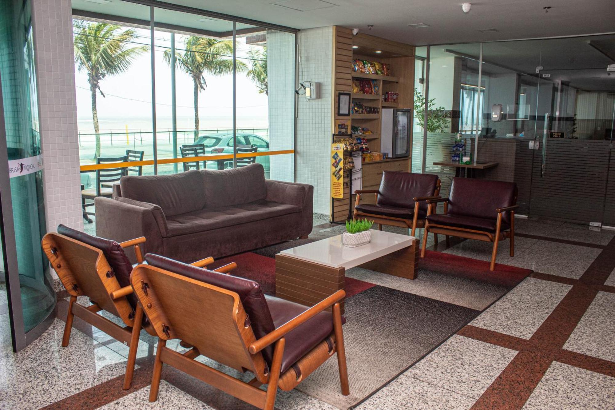 Hotel Brisa Tropical De Macae Exterior photo